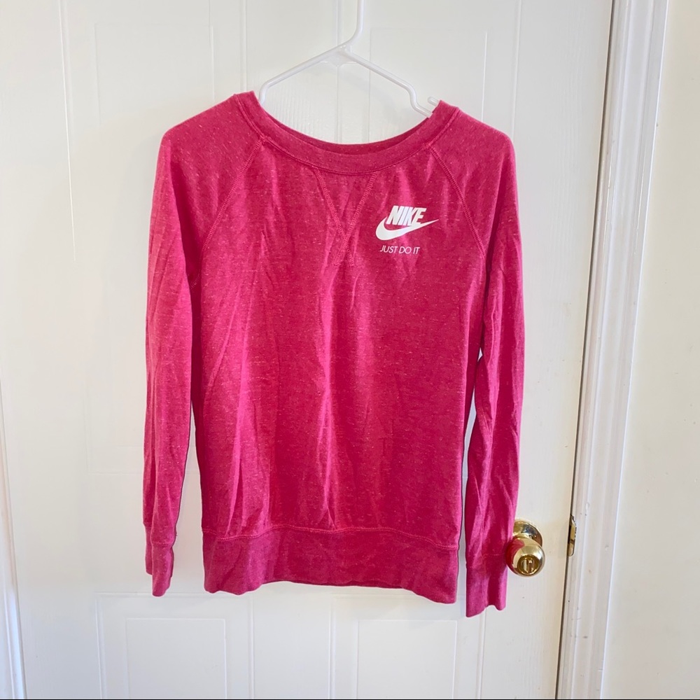 Pink Nike CREWNECK